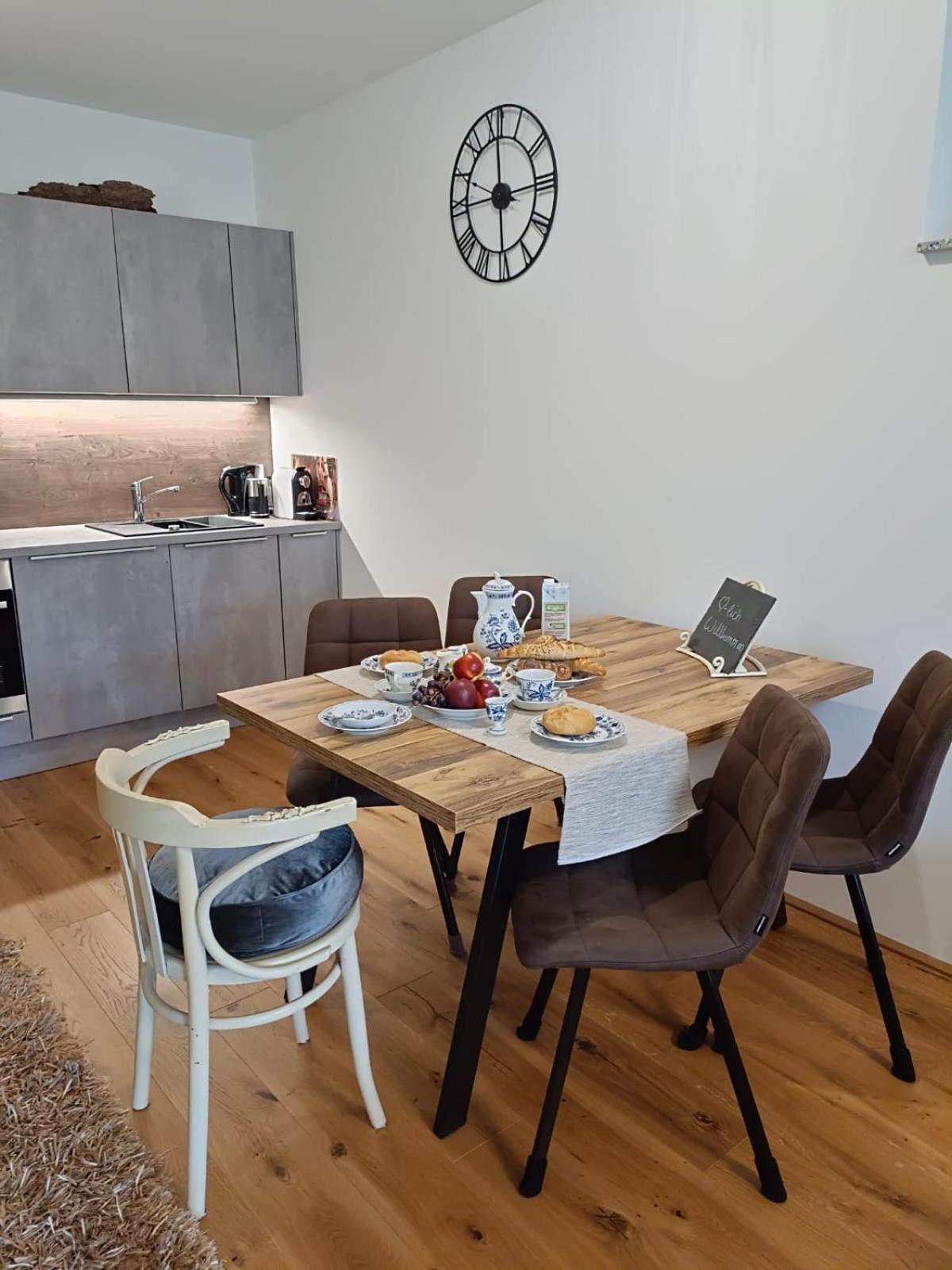 Ferienwohnung Karasek Deluxe Sattendorf Kültér fotó
